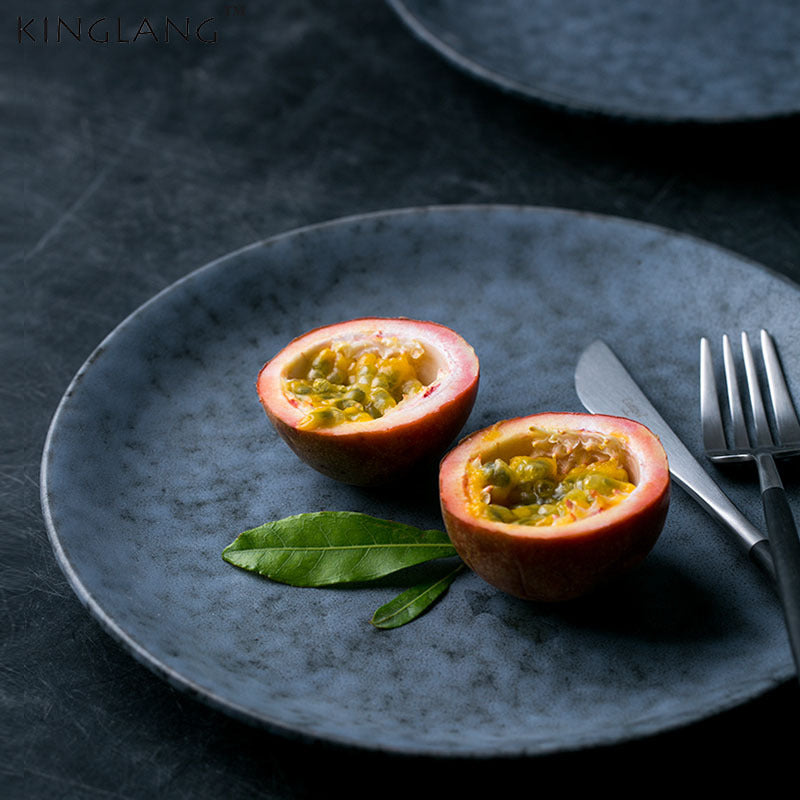 Retro-Style Ceramic Round Dinner Plate – European Flat Plate