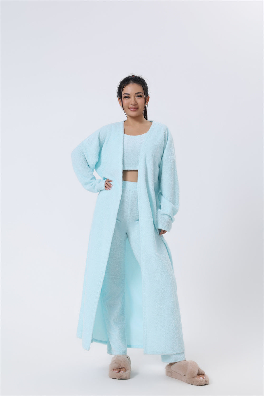 Cozy 3-Piece Lounge Set – Soft & Stylish Winter Loungewear