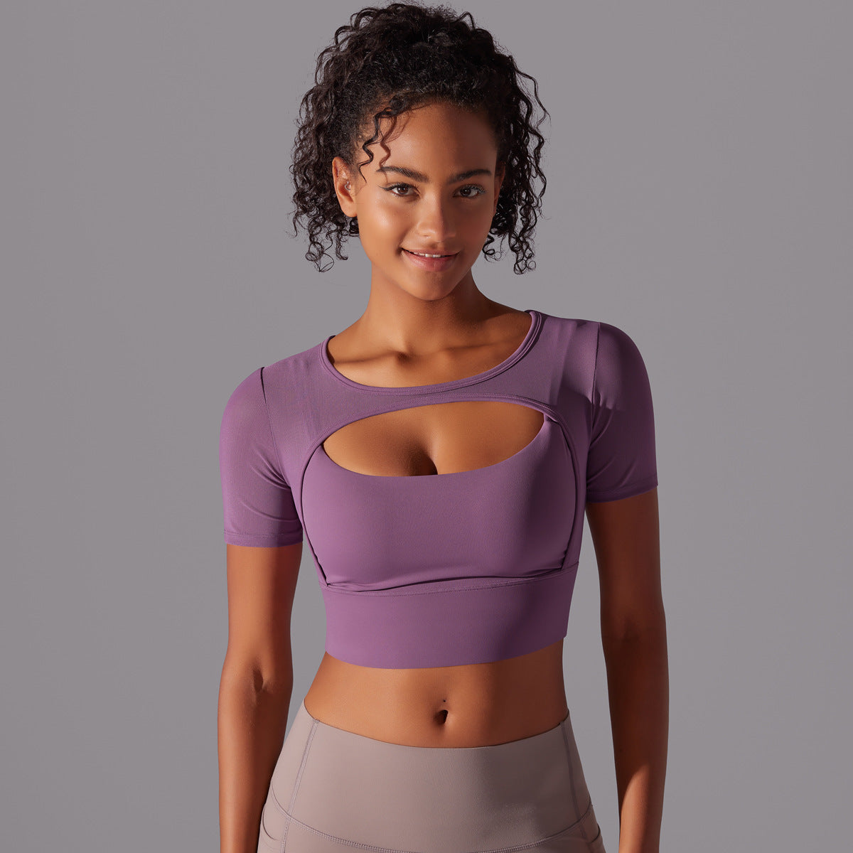 Fitness Double-Layer Yoga Top for Women – Breathable & Stylish Activewear