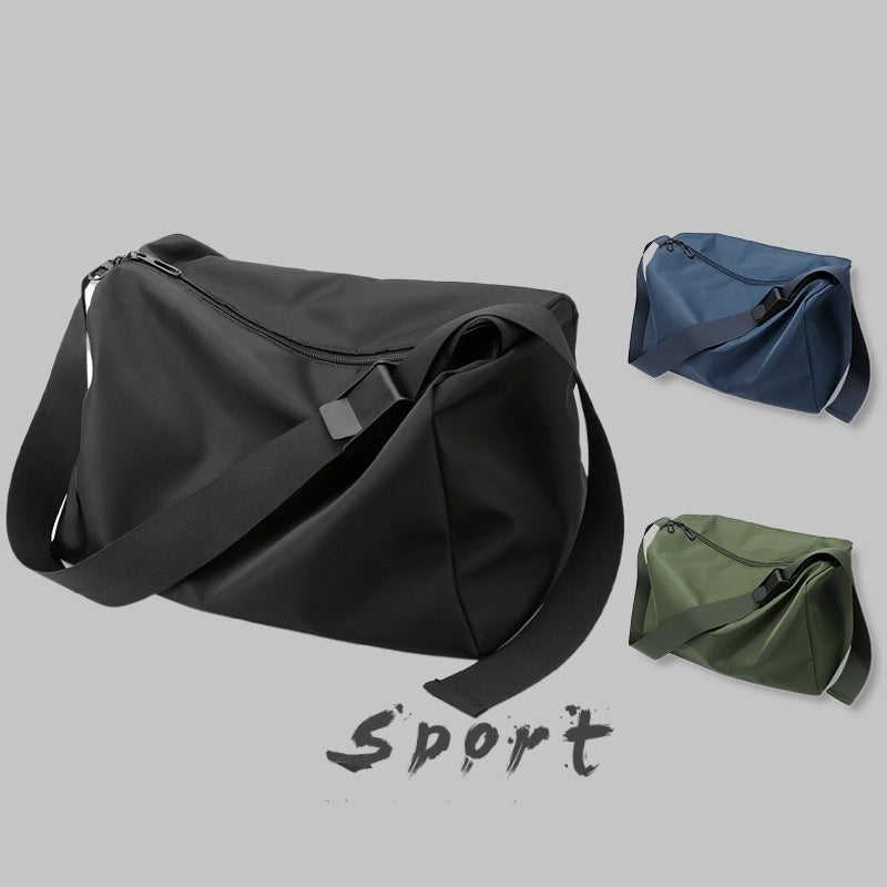 Men's Simple & Lightweight Water-Repellent Sports Shoulder Bag