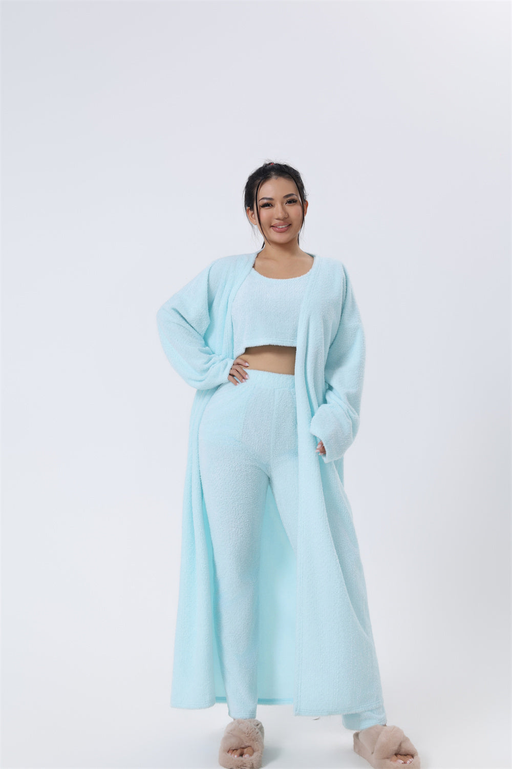 Cozy 3-Piece Lounge Set – Soft & Stylish Winter Loungewear